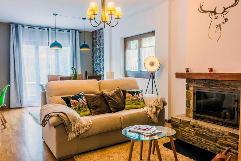 Apartamento A 15 Minutos De Baqueira Les Bordes Exterior photo
