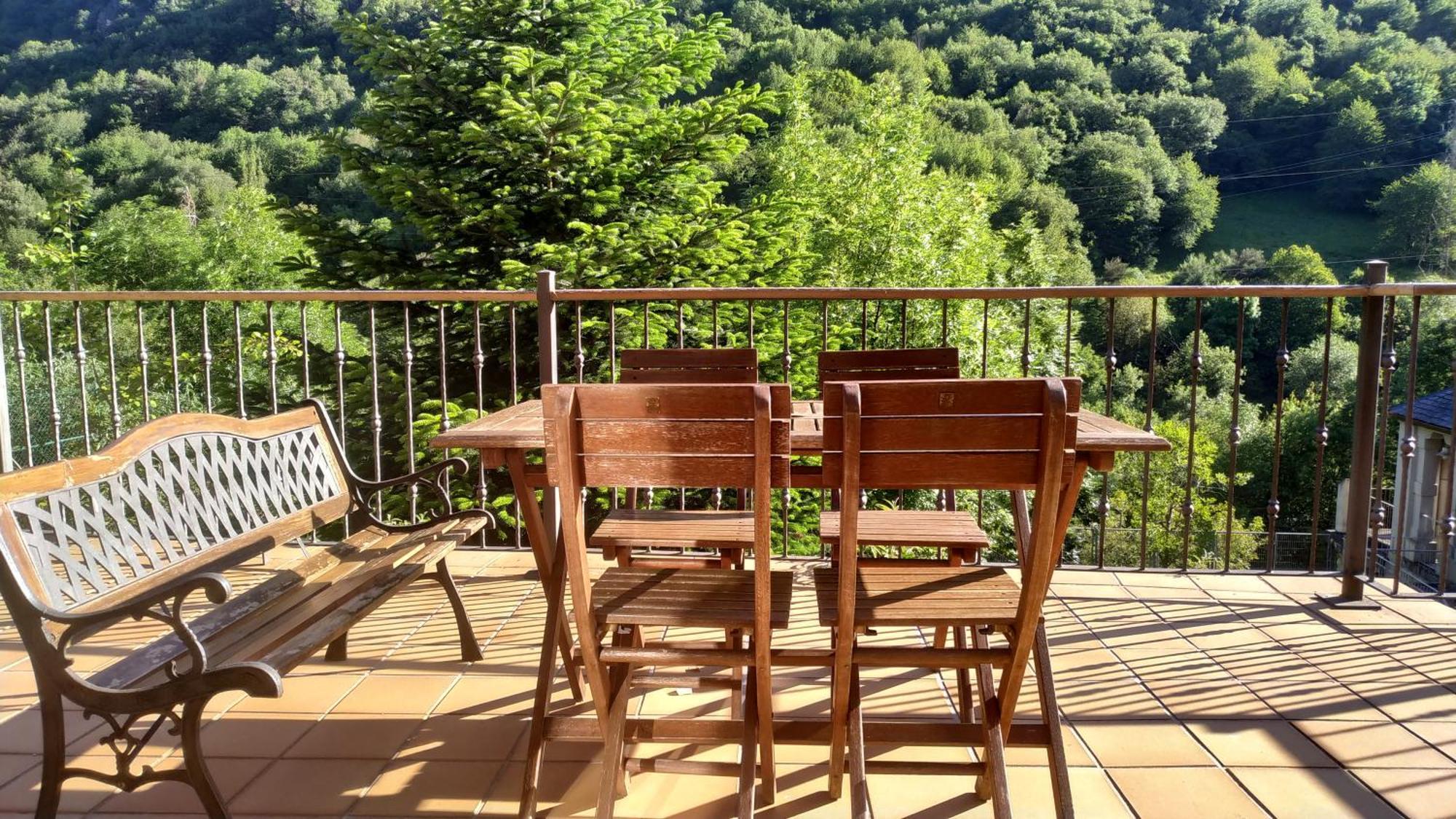 Apartamento A 15 Minutos De Baqueira Les Bordes Exterior photo
